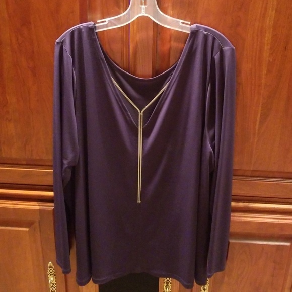 ☀️Lane Bryant Lt Jersey Deep Navy Top☀️ - Picture 2 of 5